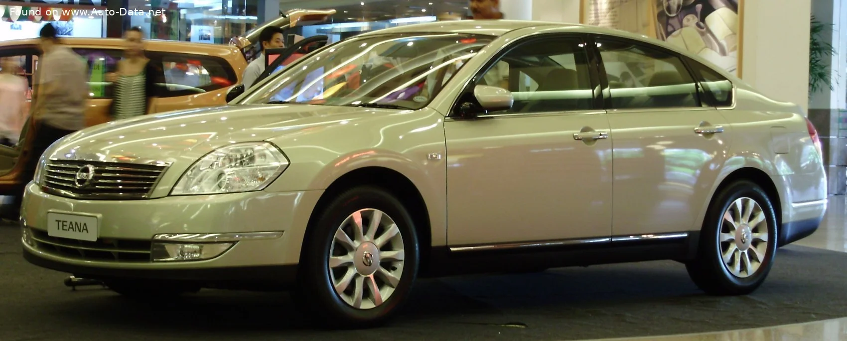 Nissan Teana 2.0 i 16V (136 Hp)2003 - 2008 - 1