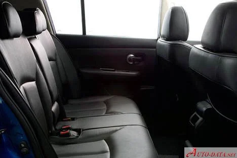 Nissan Tiida 1.6 i (110 Hp)2004 - 2008 thumbnail 11