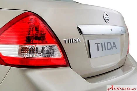 Nissan Tiida 1.6 i (110 Hp)2004 - 2008 thumbnail 13