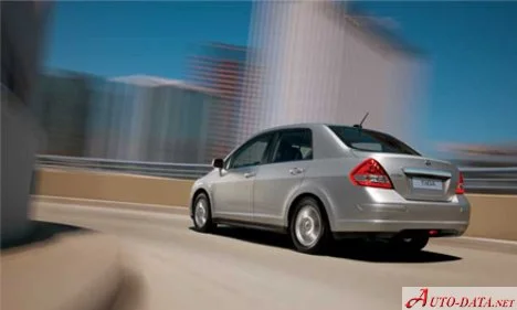 Nissan Tiida 1.6 i (110 Hp)2004 - 2008 thumbnail 6