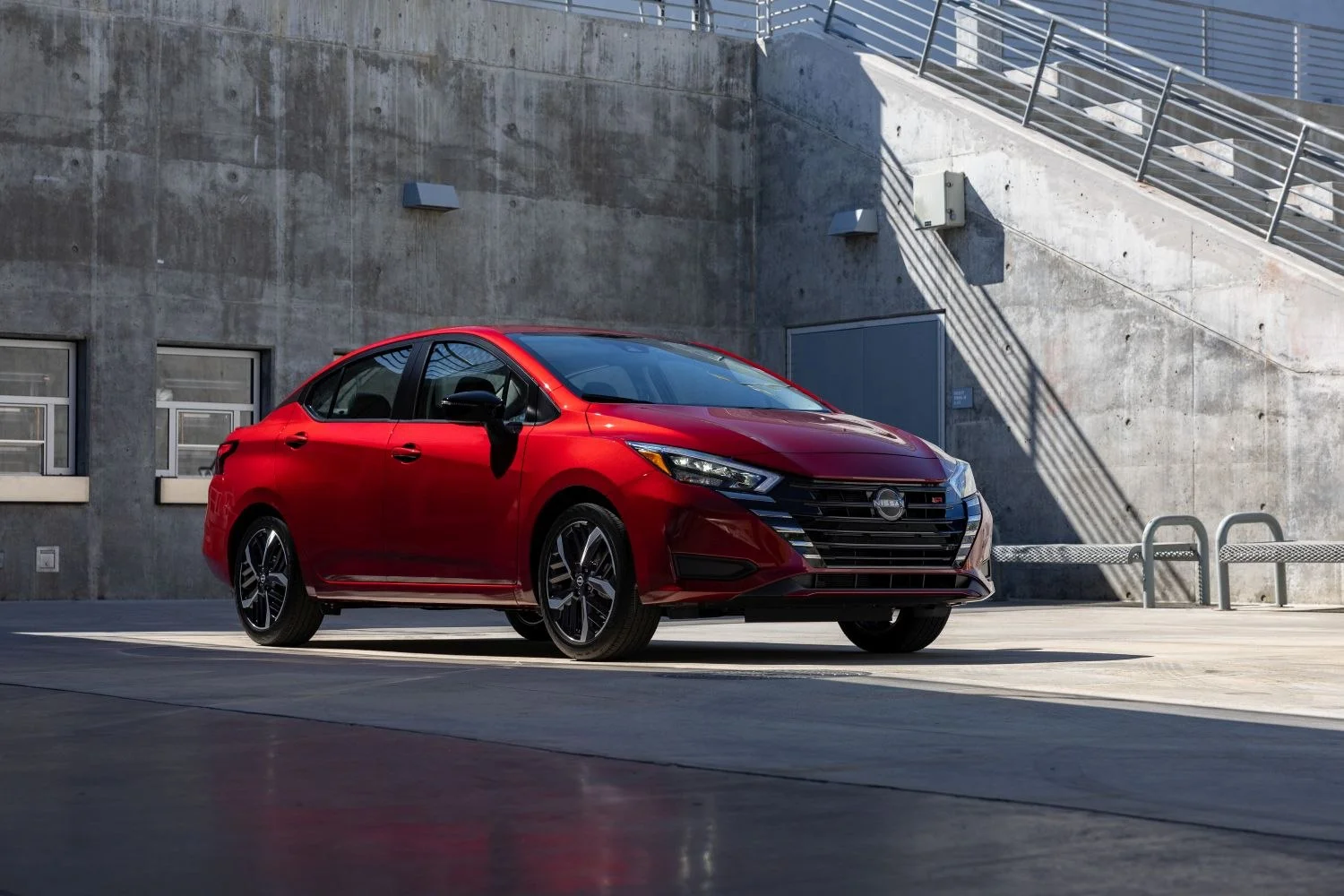 Nissan Versa 1.6 (122 Hp)2022 - thumbnail 3