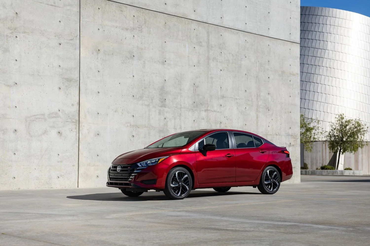 Nissan Versa 1.6 (122 Hp)2022 - thumbnail 4