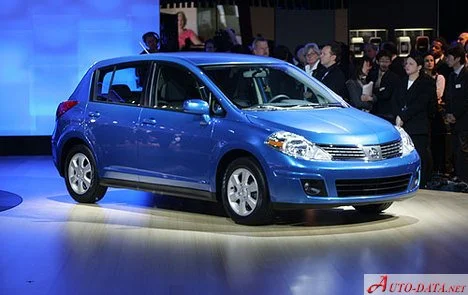 Nissan Versa 1.8 (122 Hp)2006 - 2011 thumbnail 4