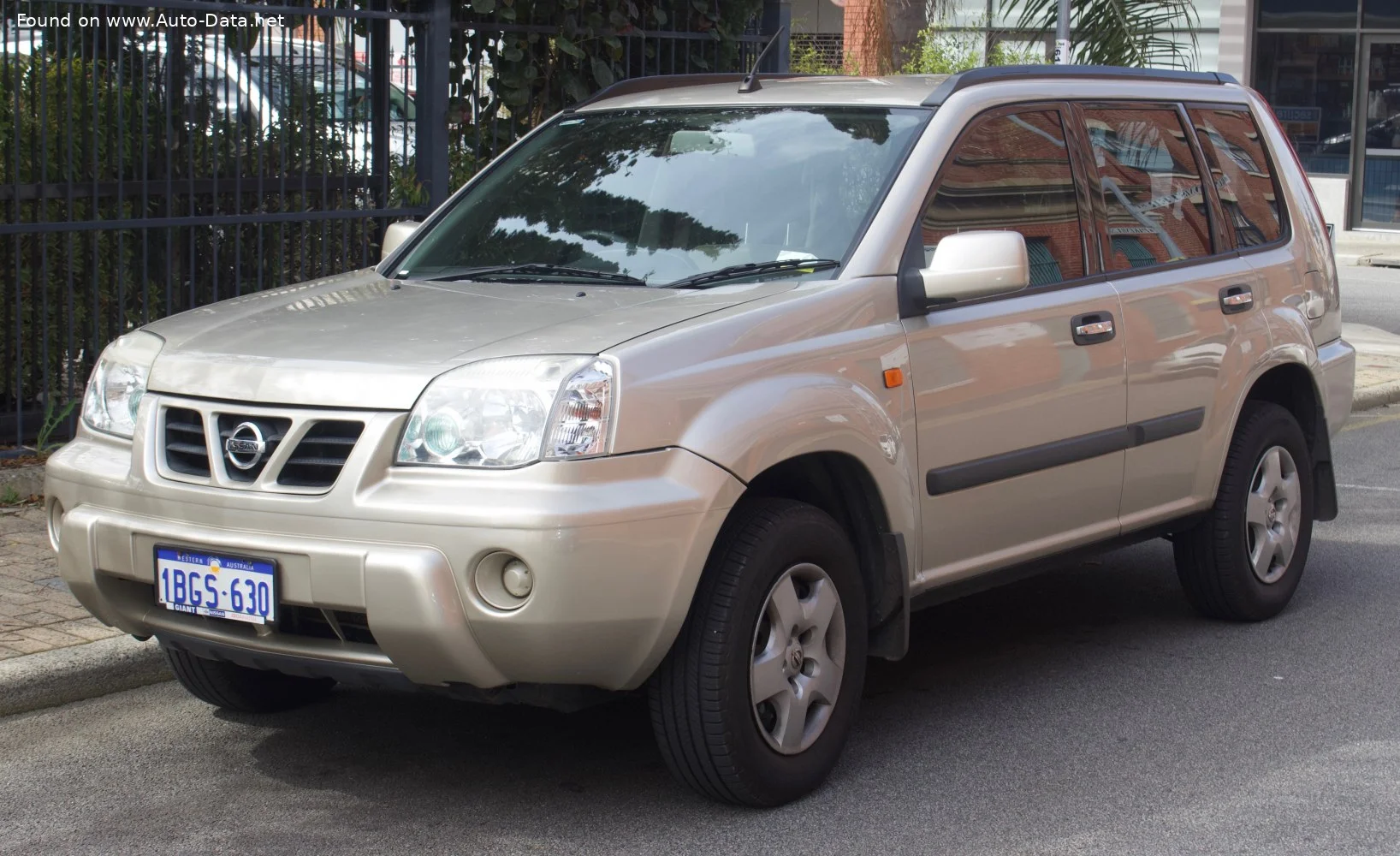 Nissan X-Trail 2.0 (140 Hp) 4x42001 - 2003 - 1