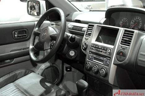 Nissan X-Trail 2.0 (140 Hp) 4x42001 - 2003 thumbnail 8