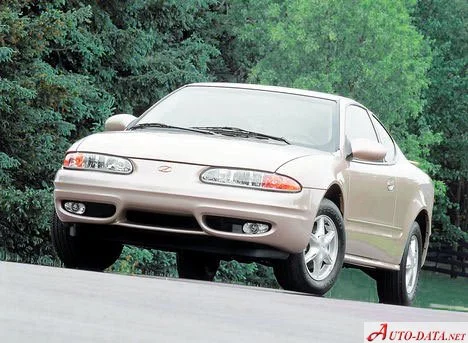 Oldsmobile Alero 2.2 16V (141 Hp)2002 - 2004 thumbnail 4