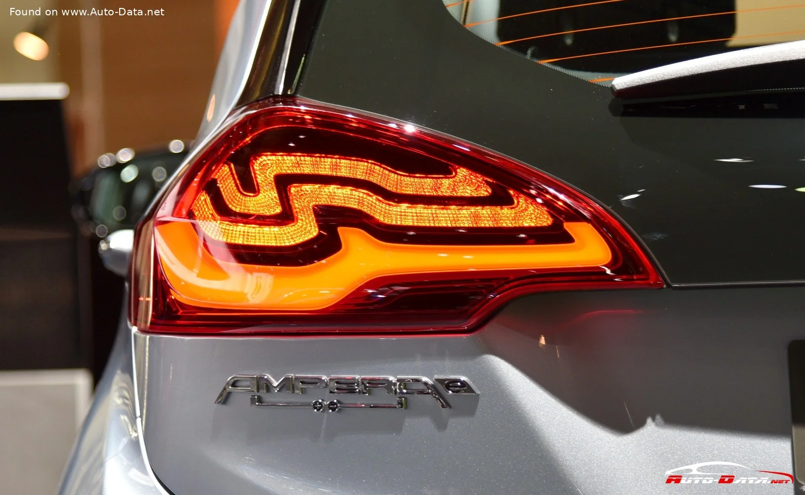 Opel Ampera 60 kWh (204 Hp)2016 - 2020 thumbnail 11
