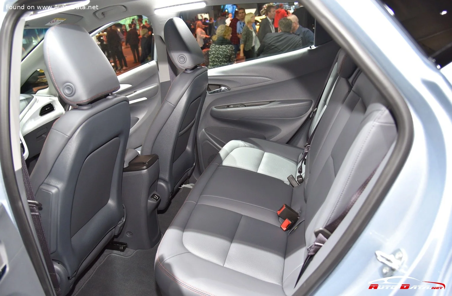 Opel Ampera 60 kWh (204 Hp)2016 - 2020 thumbnail 7