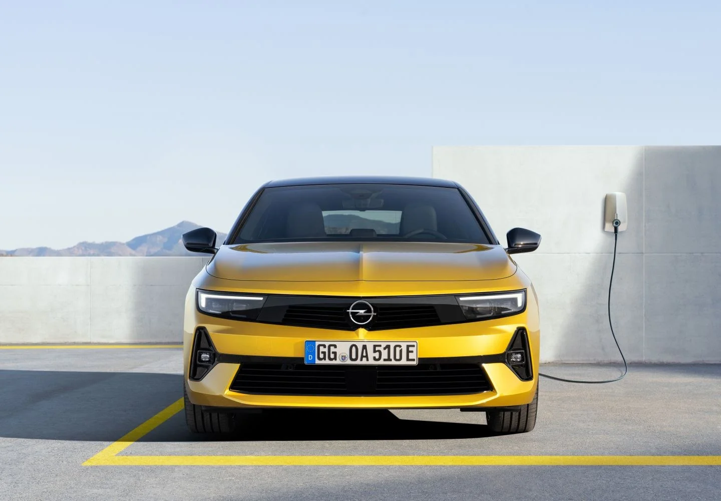 Opel Astra 1.2 Turbo (110 Hp)2021 - 2024 thumbnail 7
