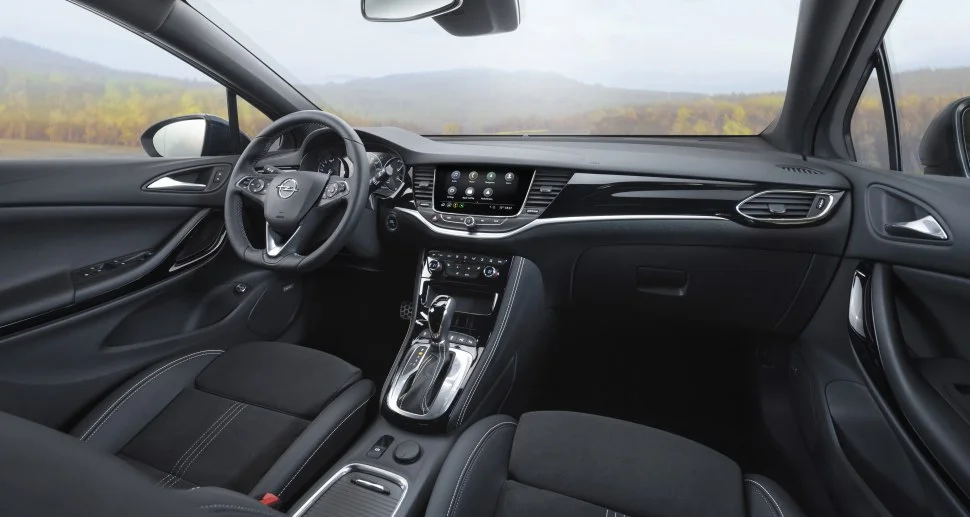 Opel Astra 1.2 Turbo (110 Hp)2019 - 2021 thumbnail 4