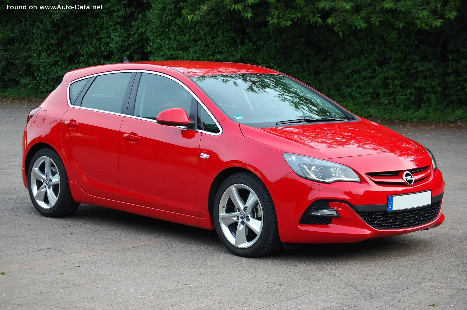 Opel Astra Opel Astra J (facelift 2012)
