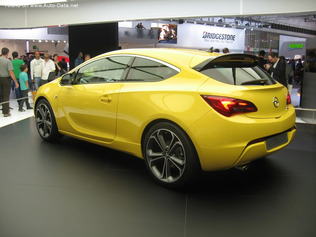 Opel Astra 1.4 (100 Hp) Ecotec start/stop2011 - 2013 thumbnail 8