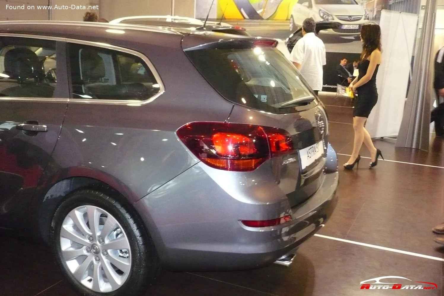 Opel Astra 1.3 CDTI (95 Hp)2010 - 2012 thumbnail 7