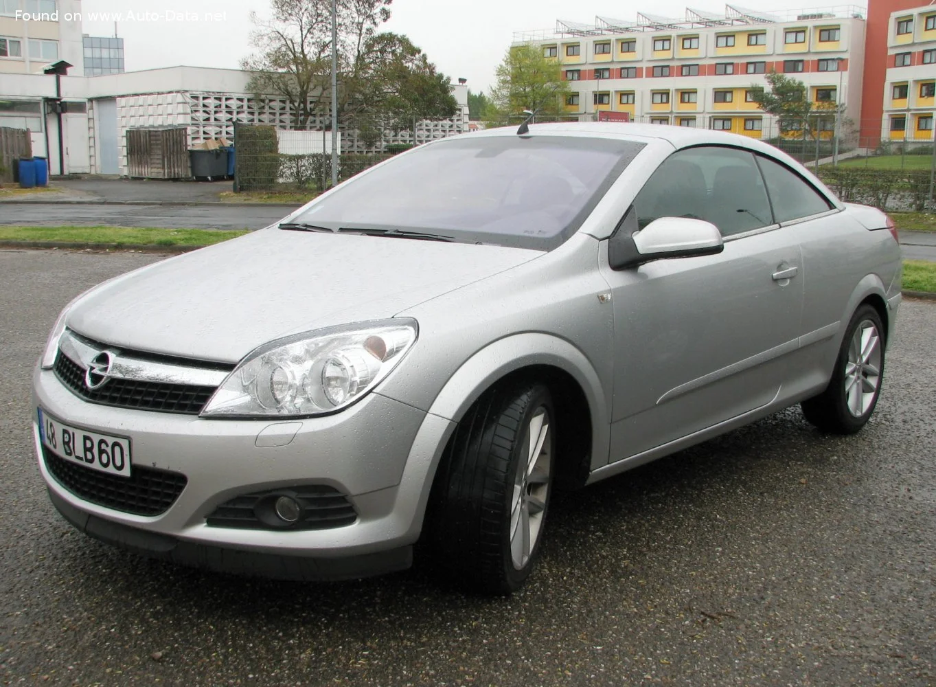Opel Astra 1.6i 16V ECOTEC (105 Hp)2006 - 2007 thumbnail 3