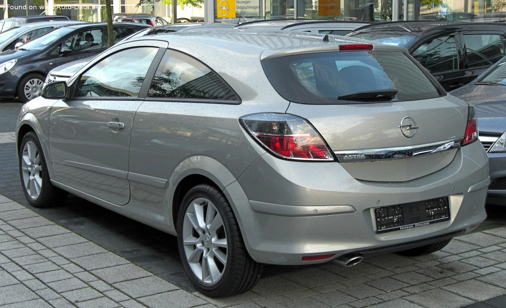 Opel Astra 1.3 CDTI (90 Hp)2005 - 2006 thumbnail 2