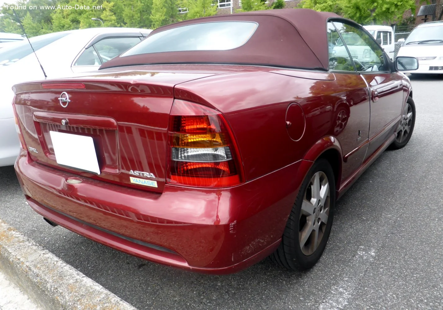 Opel Astra 1.6 16V (101 Hp)2001 - 2003 thumbnail 6