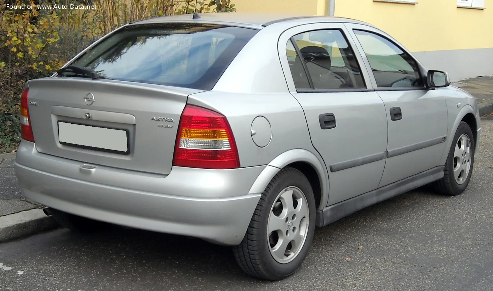 Opel Astra 1.2 16V (65 Hp)1998 - 2000 thumbnail 2