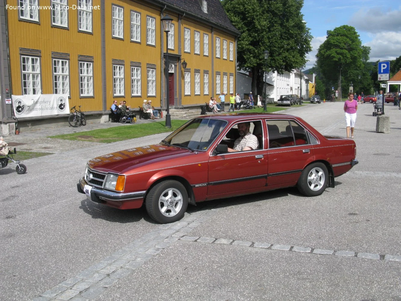 Opel Commodore 2.5 E (130 Hp)1981 - 1982 thumbnail 2