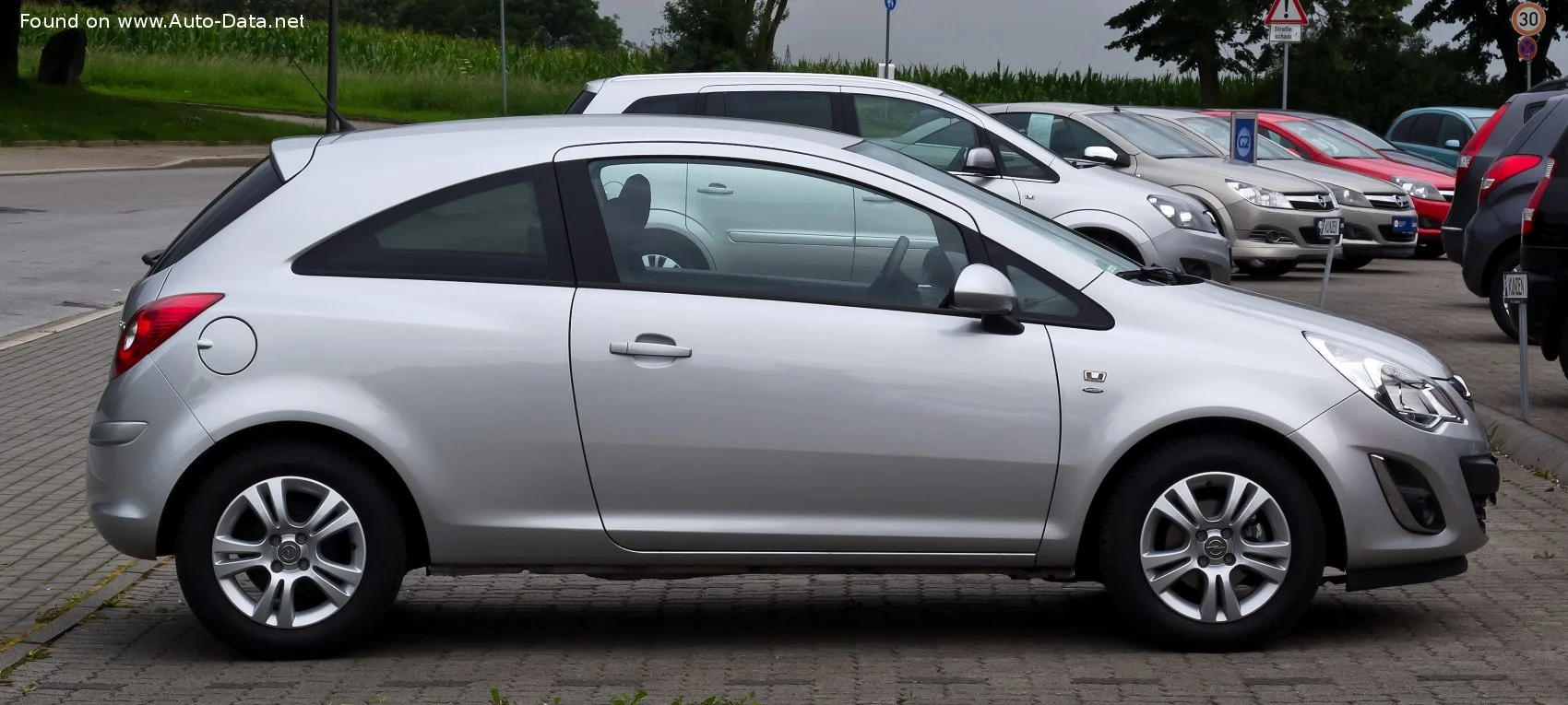 Opel Corsa 1.0 XEP (65 Hp)2011 - 2014 thumbnail 5
