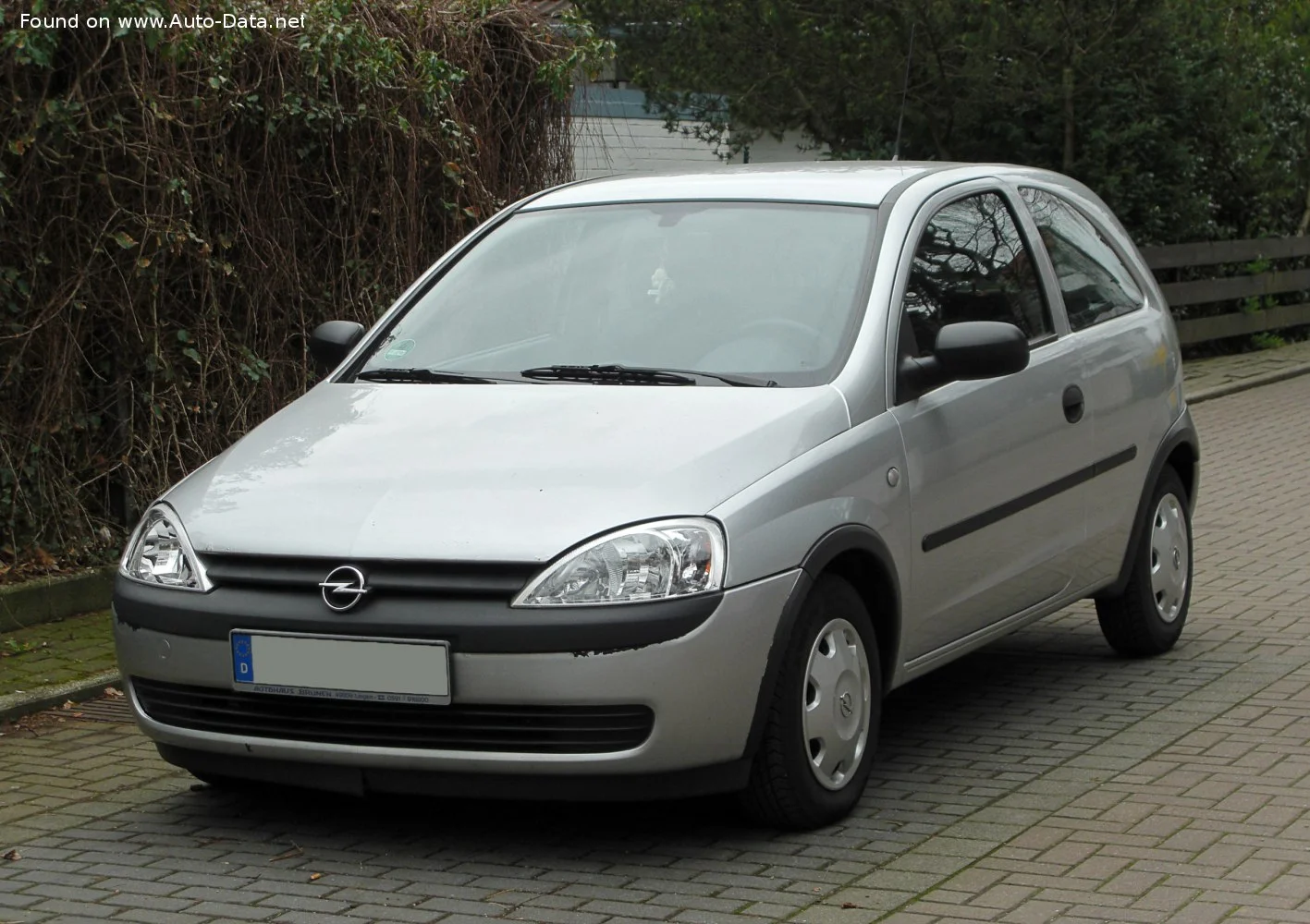 Opel Corsa 1.0 12V (58 Hp)2000 - 2003 thumbnail 3