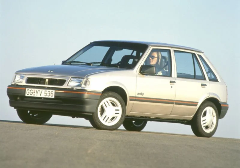 Opel Corsa 1.0 (45 Hp)1987 - 1990 - 1