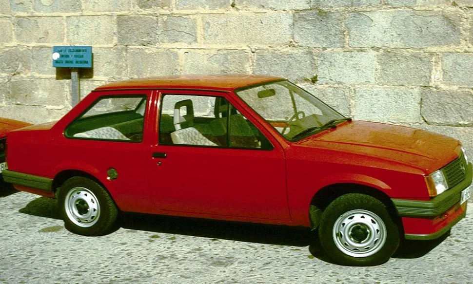 Opel Corsa 1.0 (45 Hp)1982 - 1987 - 1