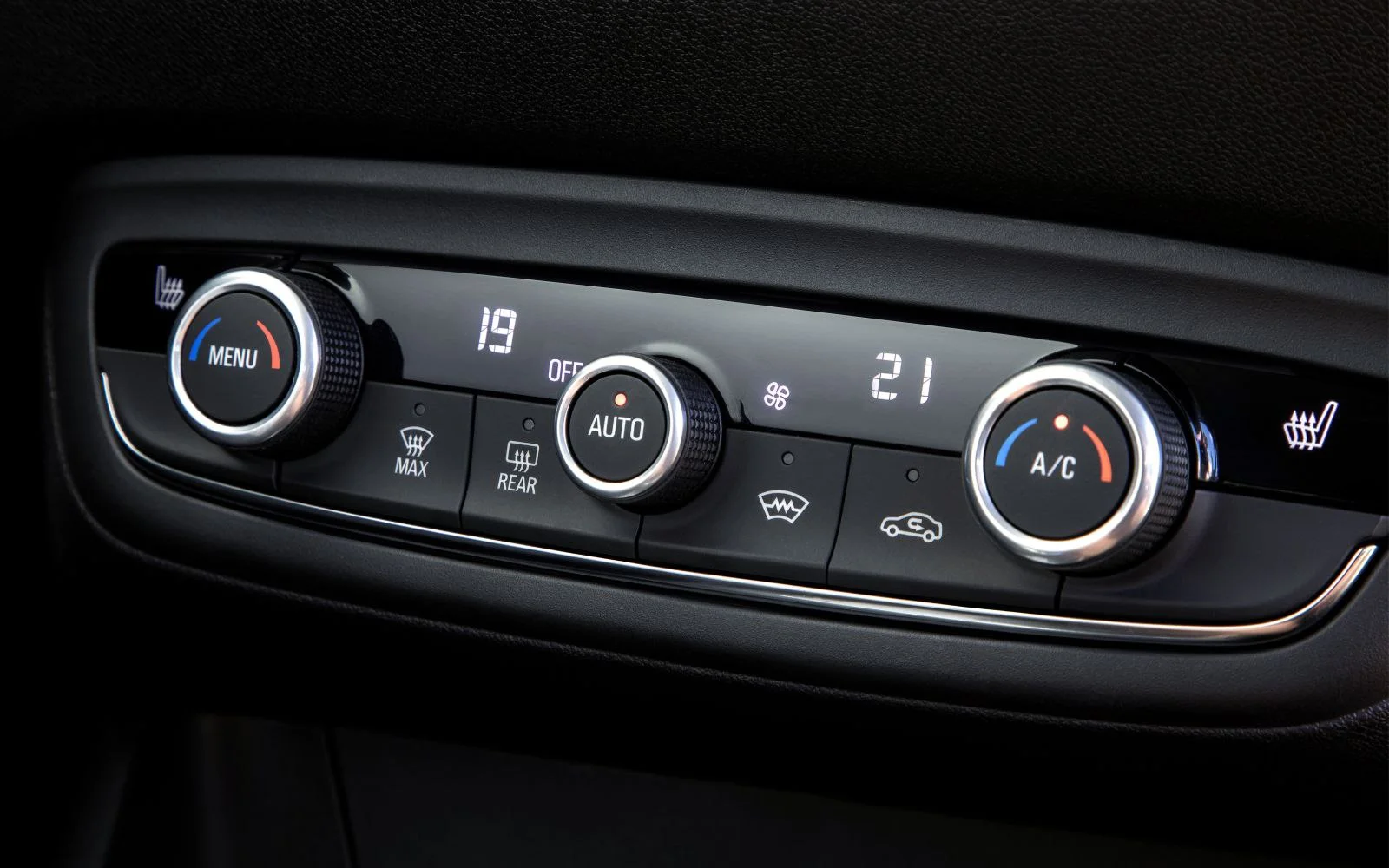 Opel Crossland 1.2i (83 Hp)2020 - thumbnail 10