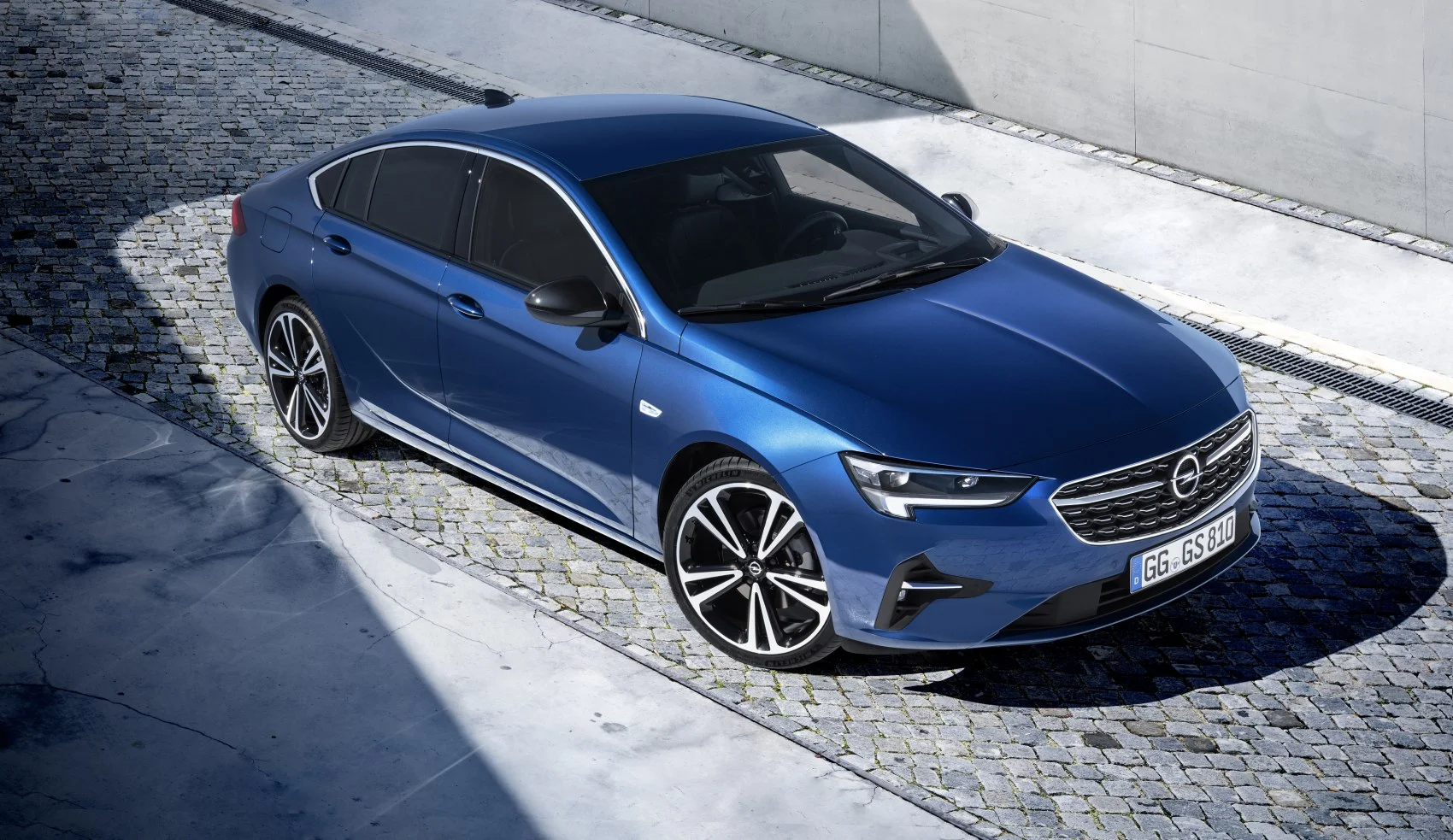 Opel Insignia 1.5d (122 Hp)2020 - thumbnail 4