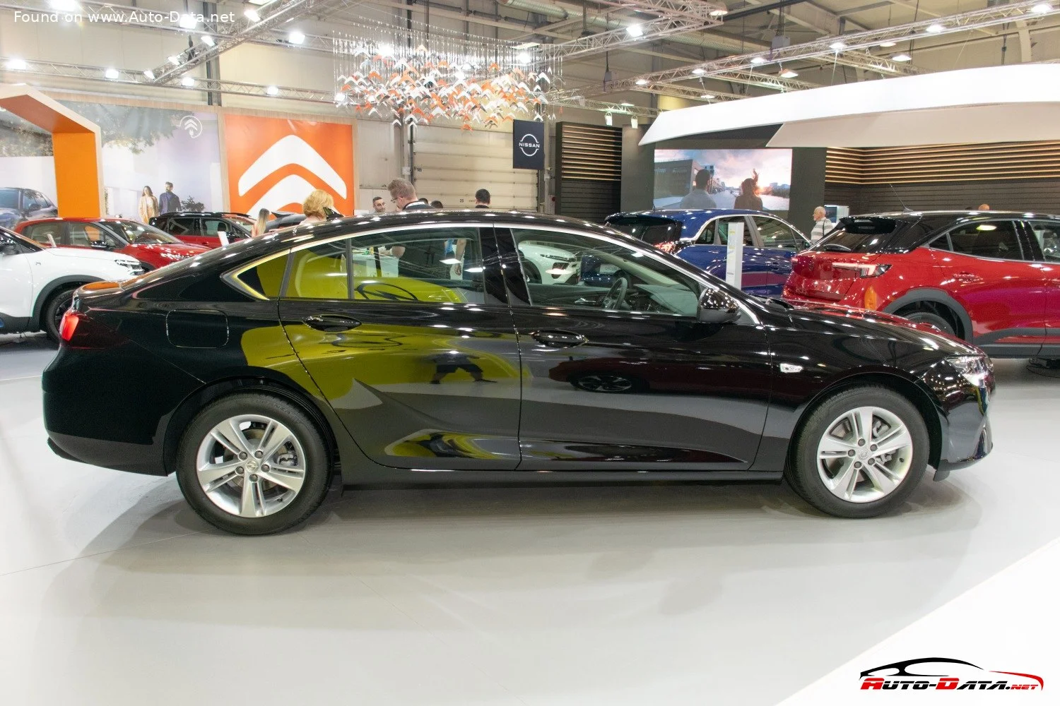 Opel Insignia 1.5d (122 Hp)2020 - thumbnail 9