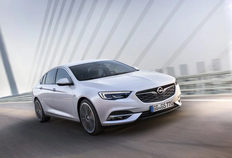 Opel Insignia 1.5 EcoTEC Turbo (140 Hp)2017 - 2018 thumbnail 11
