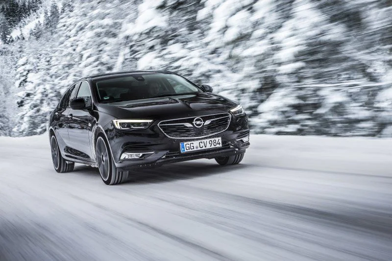 Opel Insignia 1.5 EcoTEC Turbo (140 Hp)2017 - 2018 thumbnail 8