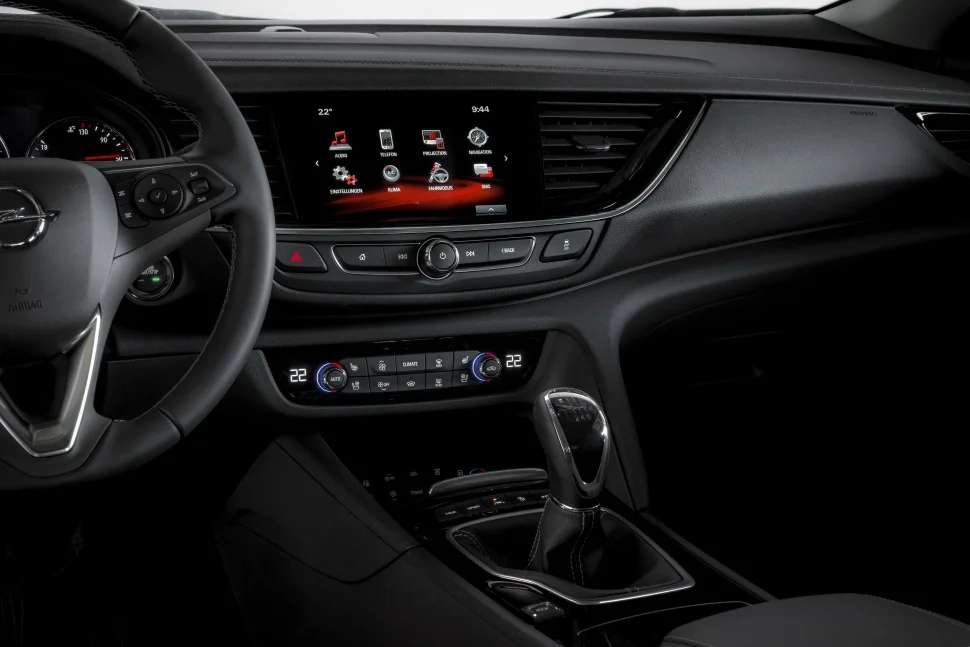 Opel Insignia 1.5 EcoTEC Turbo (140 Hp)2017 - 2018 thumbnail 12