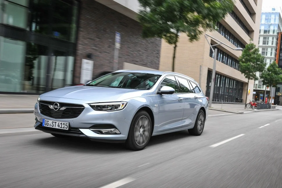 Opel Insignia 1.5 EcoTEC Turbo (140 Hp)2017 - 2018 thumbnail 17