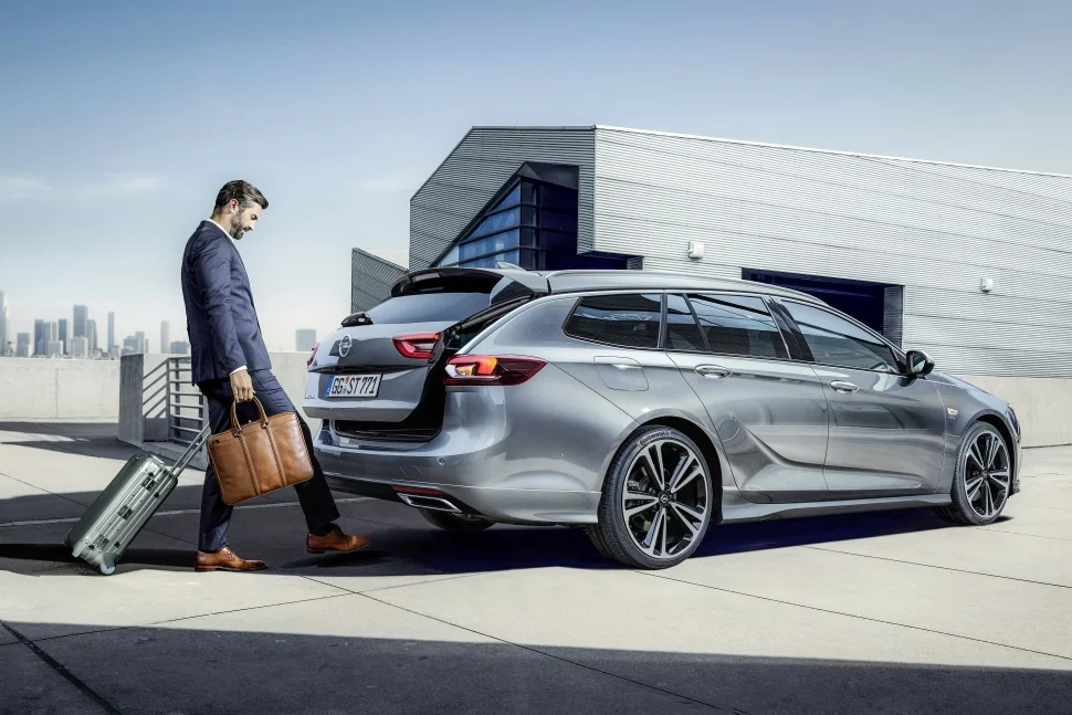 Opel Insignia 1.5 EcoTEC Turbo (140 Hp)2017 - 2018 thumbnail 4