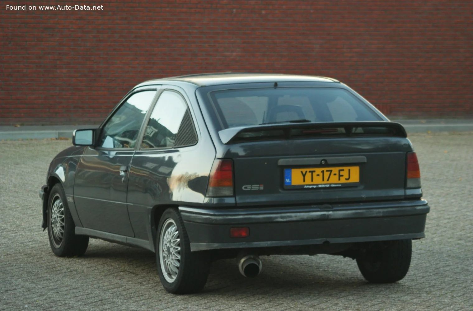 Opel Kadett 1.2 (55 Hp)1984 - 1986 thumbnail 4