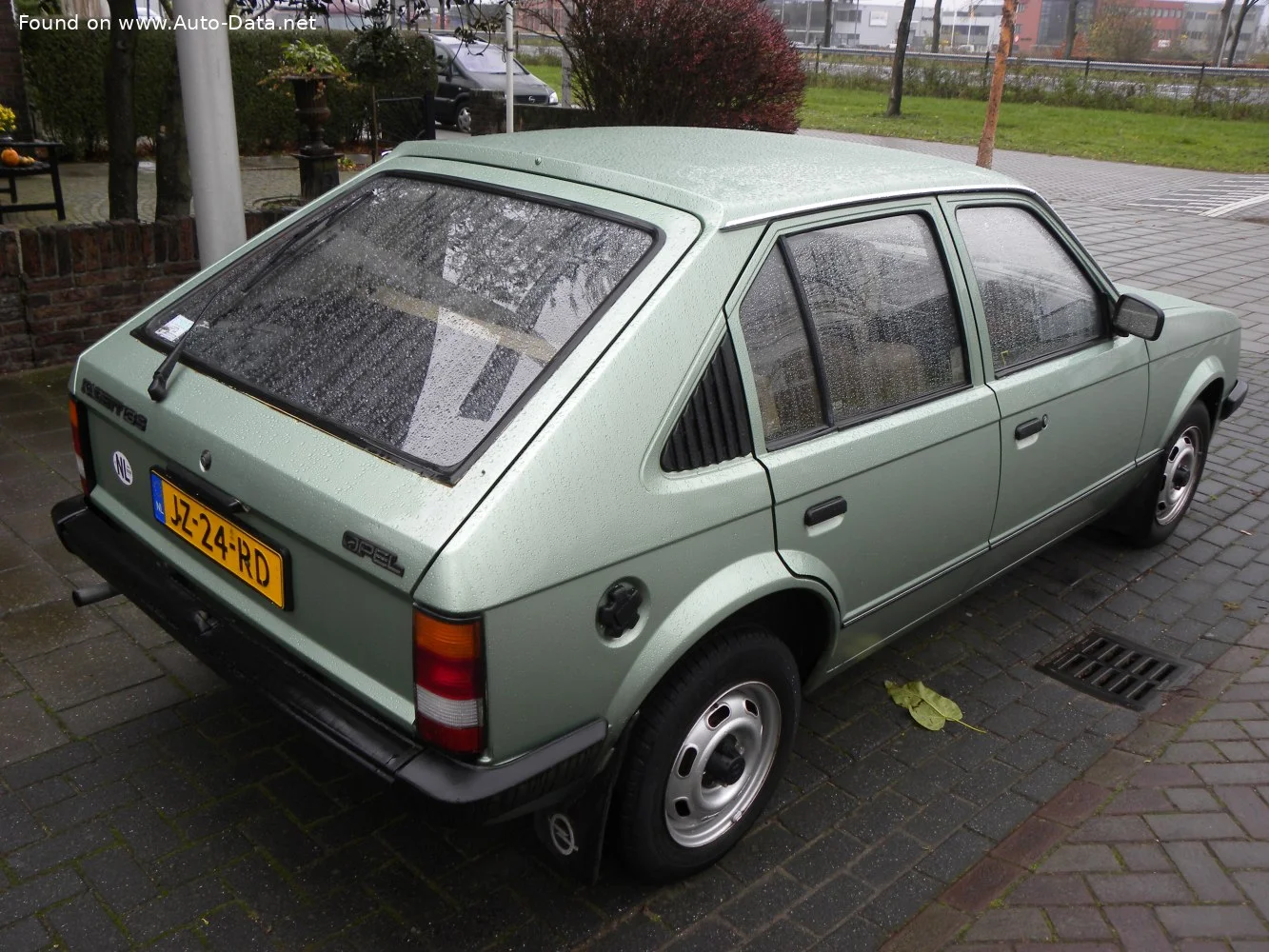 Opel Kadett 1.0 (40 Hp)1979 - 1981 thumbnail 6