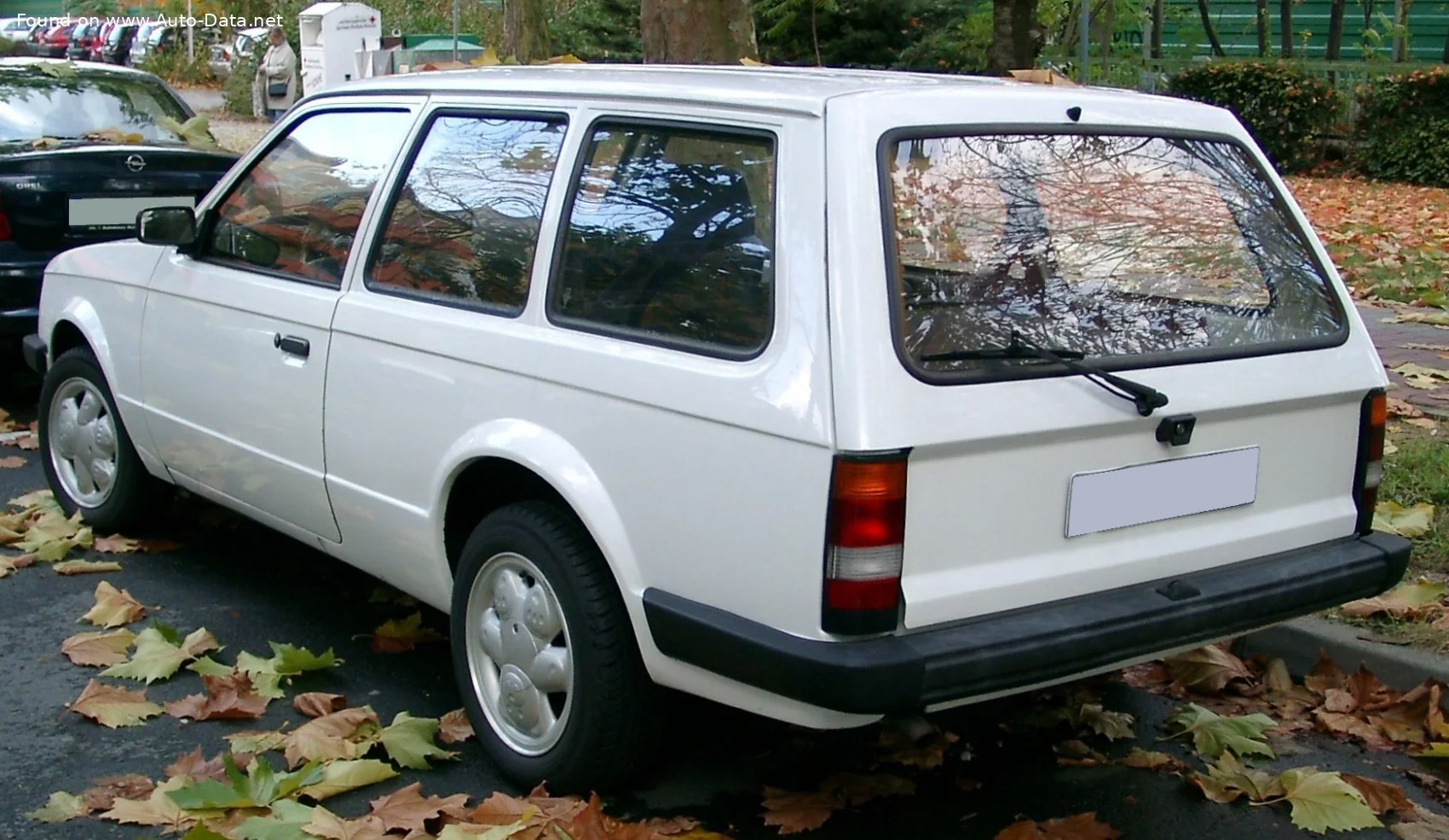Opel Kadett 1.2 (53 Hp)1979 - 1982 thumbnail 2