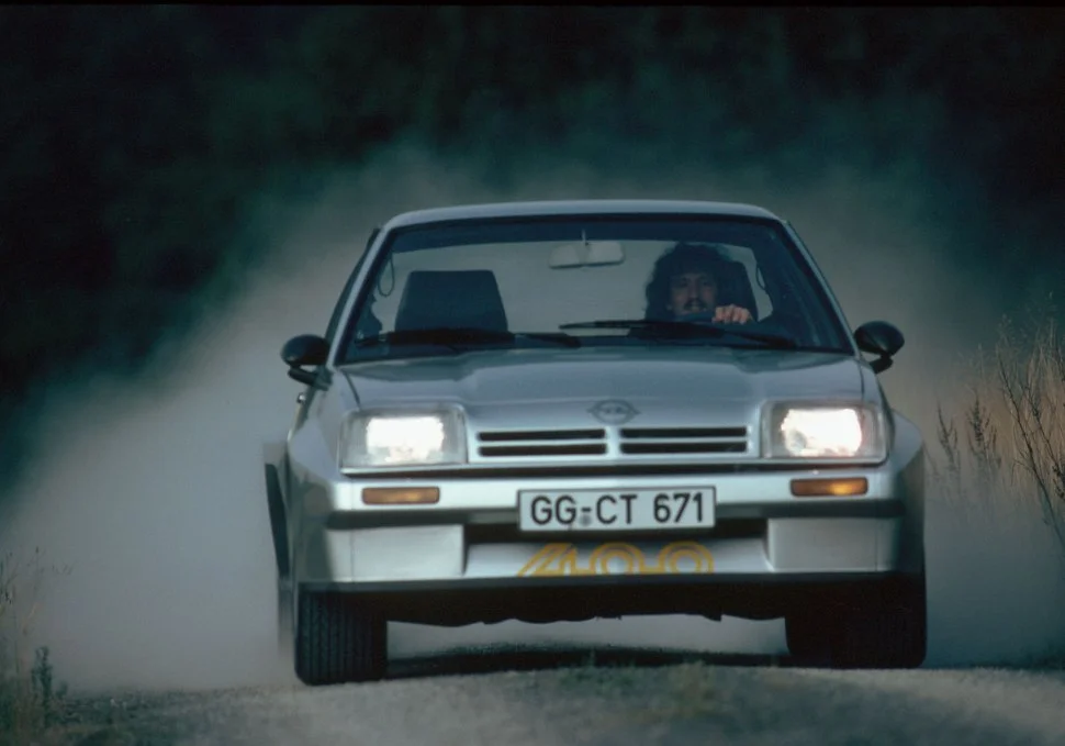 Opel Manta 1.3 S (75 Hp)1983 - 1988 - 1