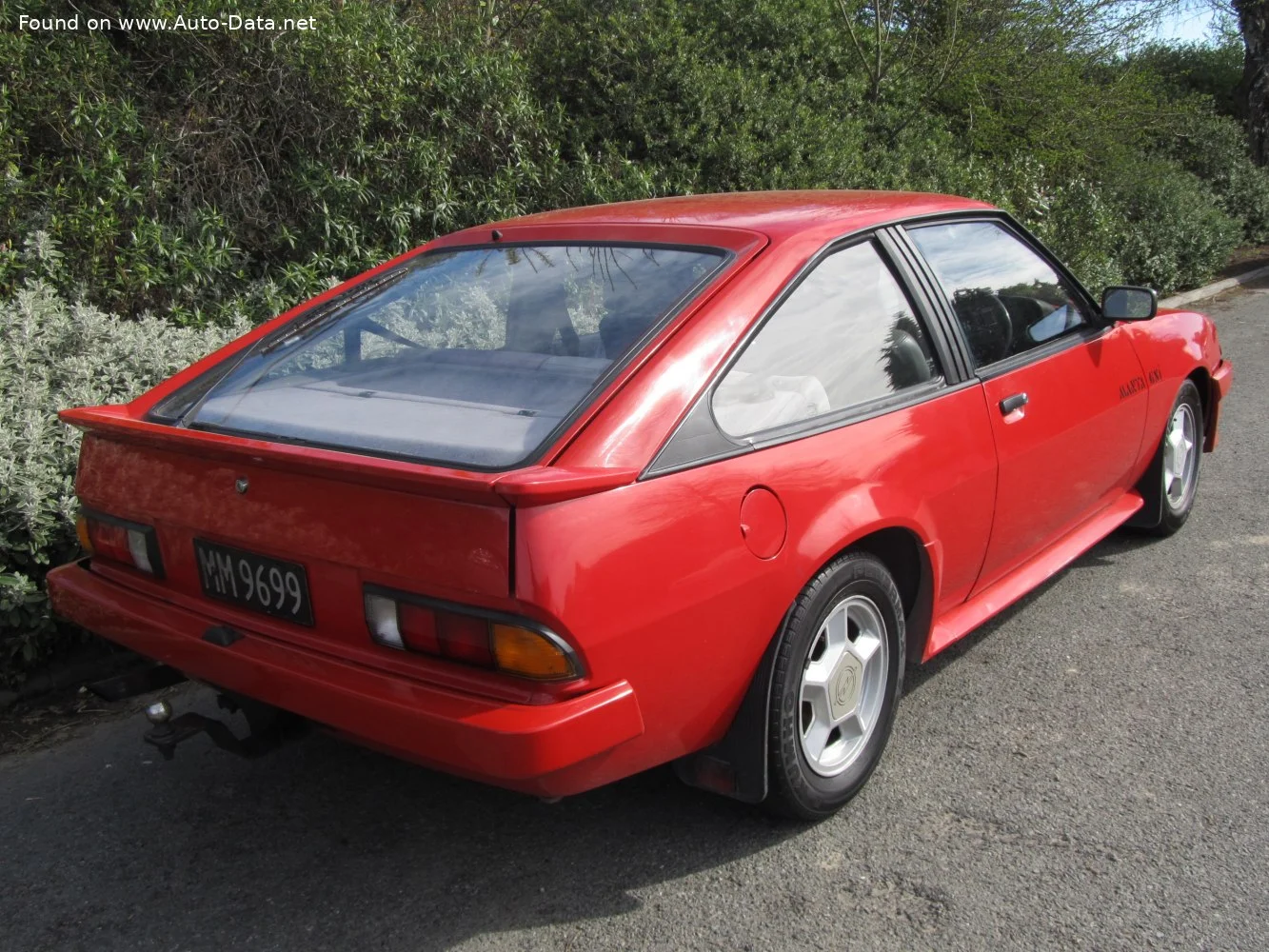 Opel Manta 1.3 S (75 Hp)1982 - 1988 thumbnail 3