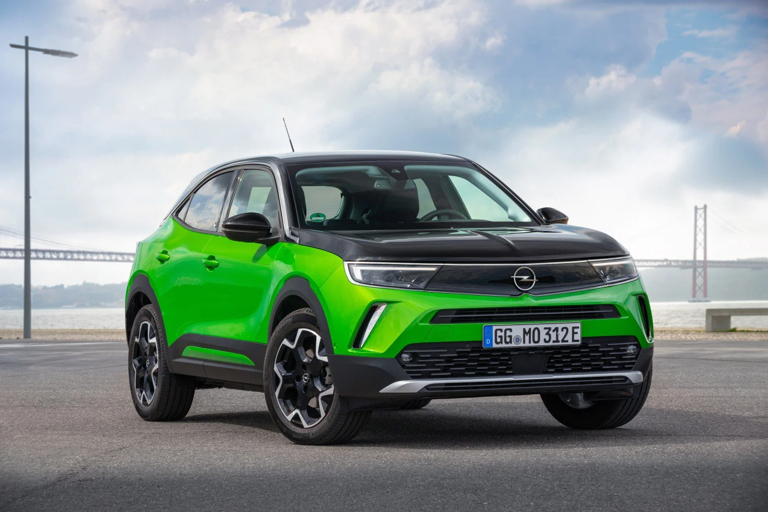 Opel Mokka 1.2 Turbo (100 Hp)2020 - 2024 thumbnail 15