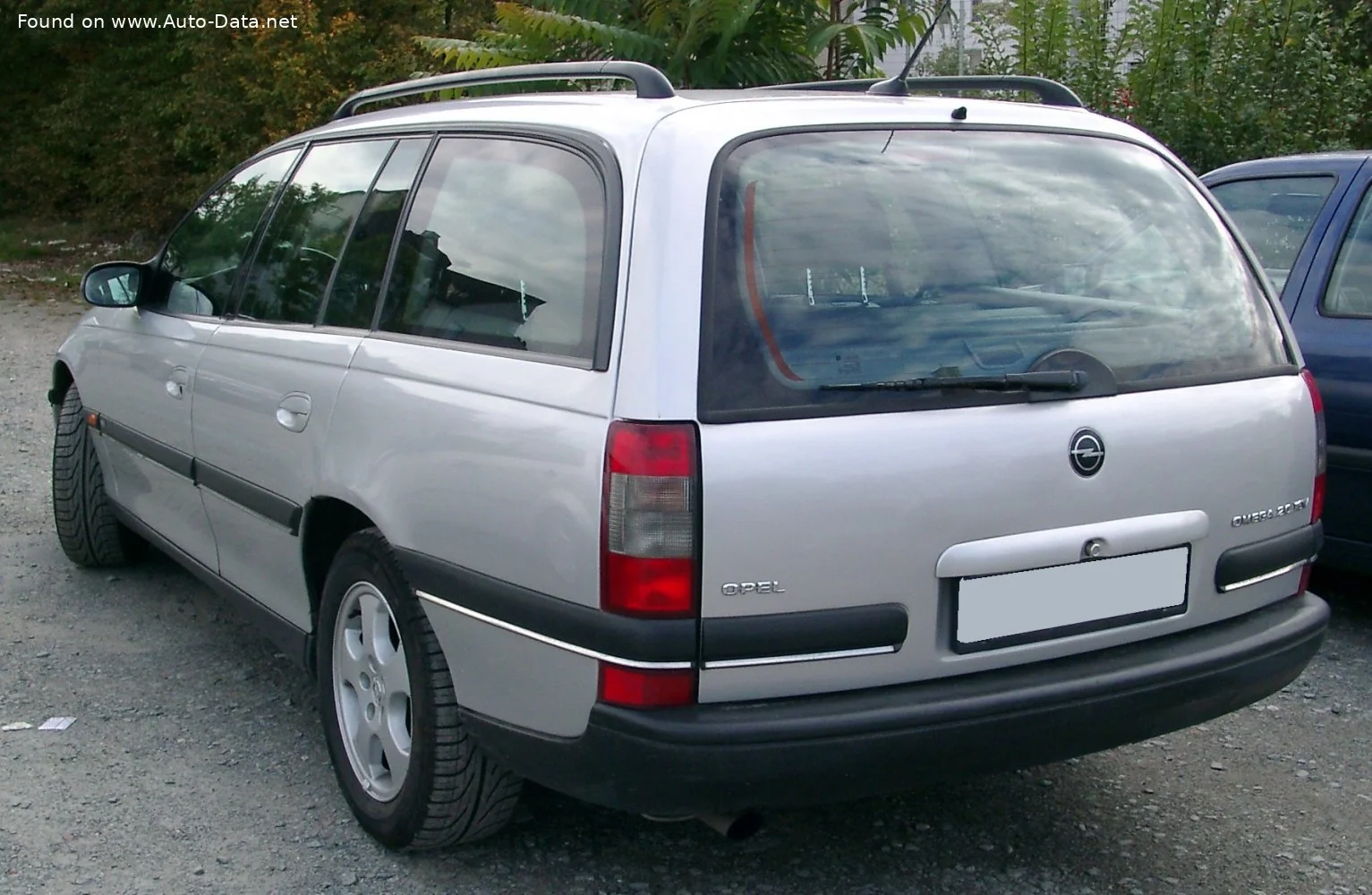 Opel Omega 2.0 DTI 16V (101 Hp)1998 - 1999 thumbnail 2