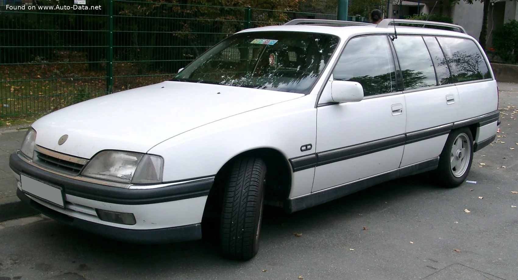 Opel Omega 1.8 (90 Hp)1986 - 1987 - 1