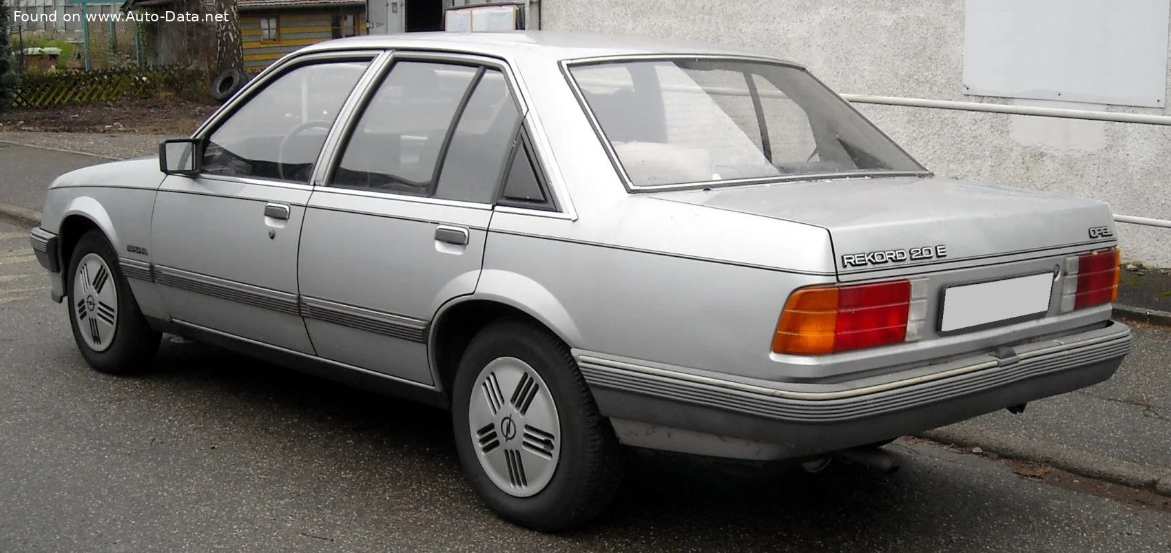 Opel Rekord 1.8 (75 Hp)1982 - 1986 thumbnail 4