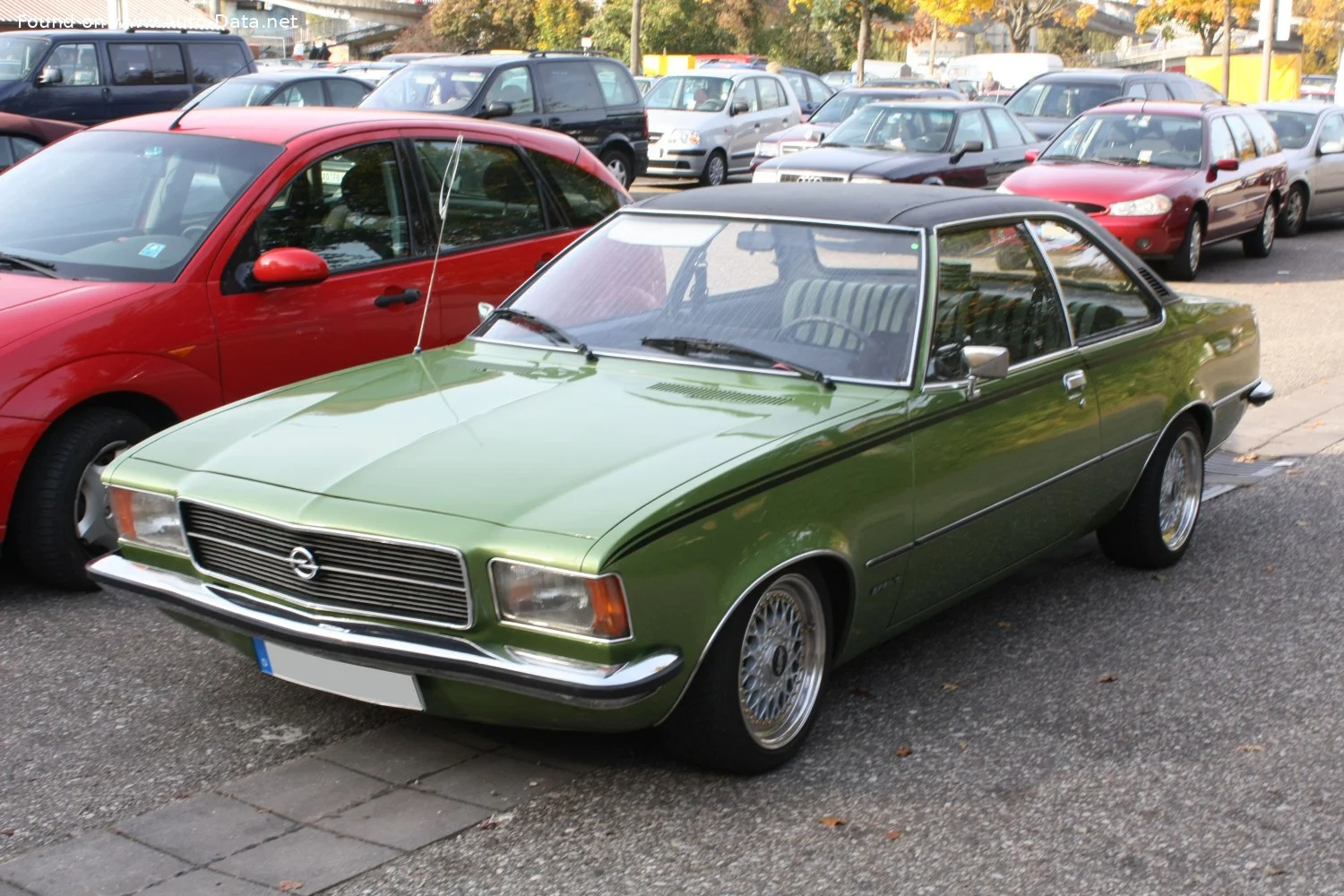 Opel Rekord 1.7 S (83 Hp)1972 - 1975 - 1