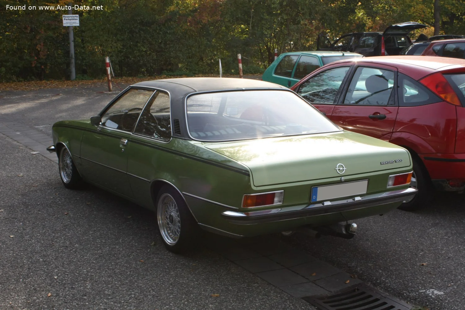 Opel Rekord 1.7 S (83 Hp)1972 - 1975 thumbnail 2