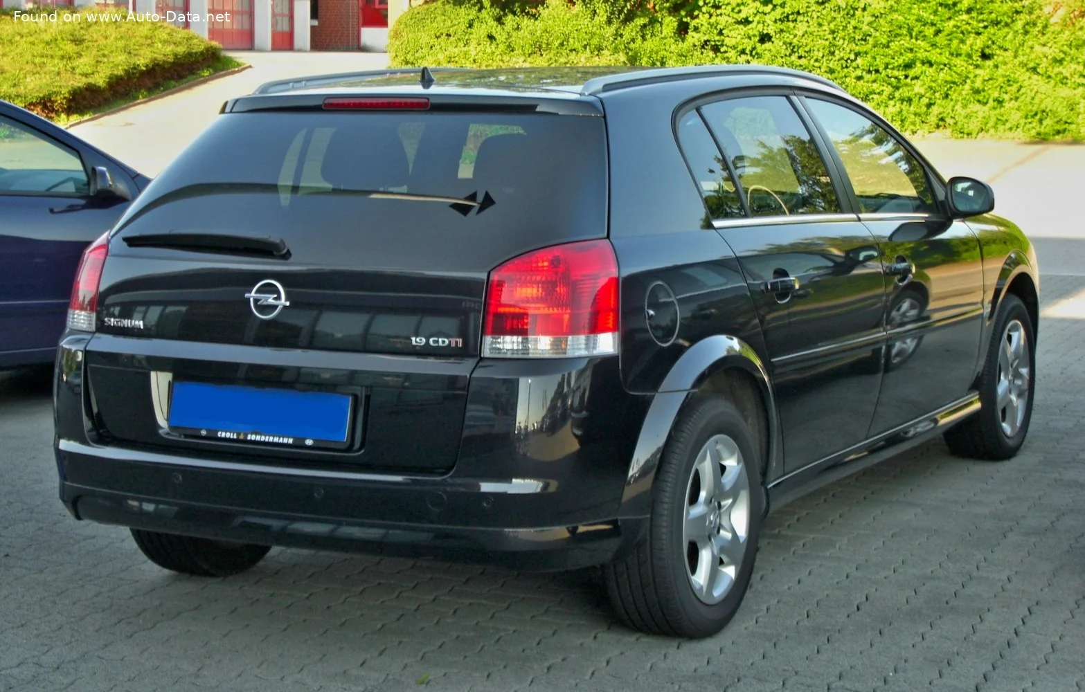 Opel Signum 1.8i 16V (140 Hp)2005 - 2008 thumbnail 3