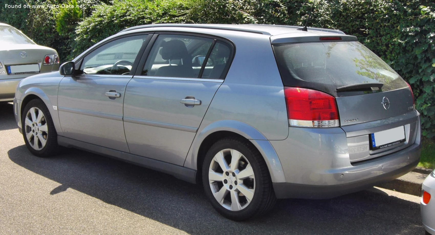Opel Signum 1.8i 16V ECOTEC (122 Hp)2003 - 2005 thumbnail 4