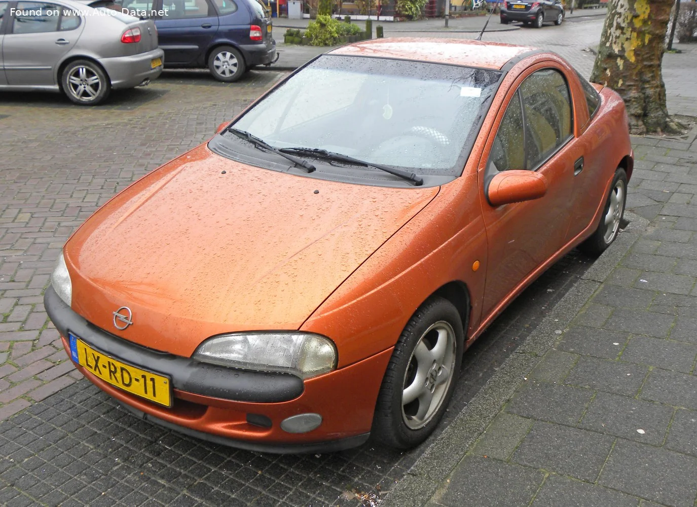 Opel Tigra 1.4 16V (90 Hp)1994 - 2000 thumbnail 3