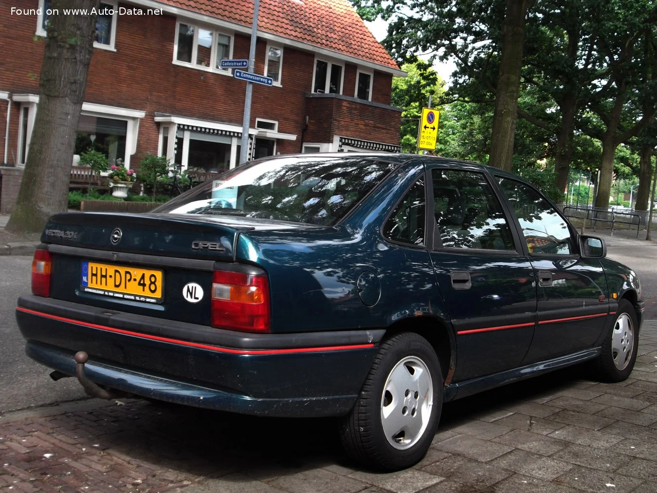 Opel Vectra 1.6i (71 Hp)1993 - 1995 thumbnail 6