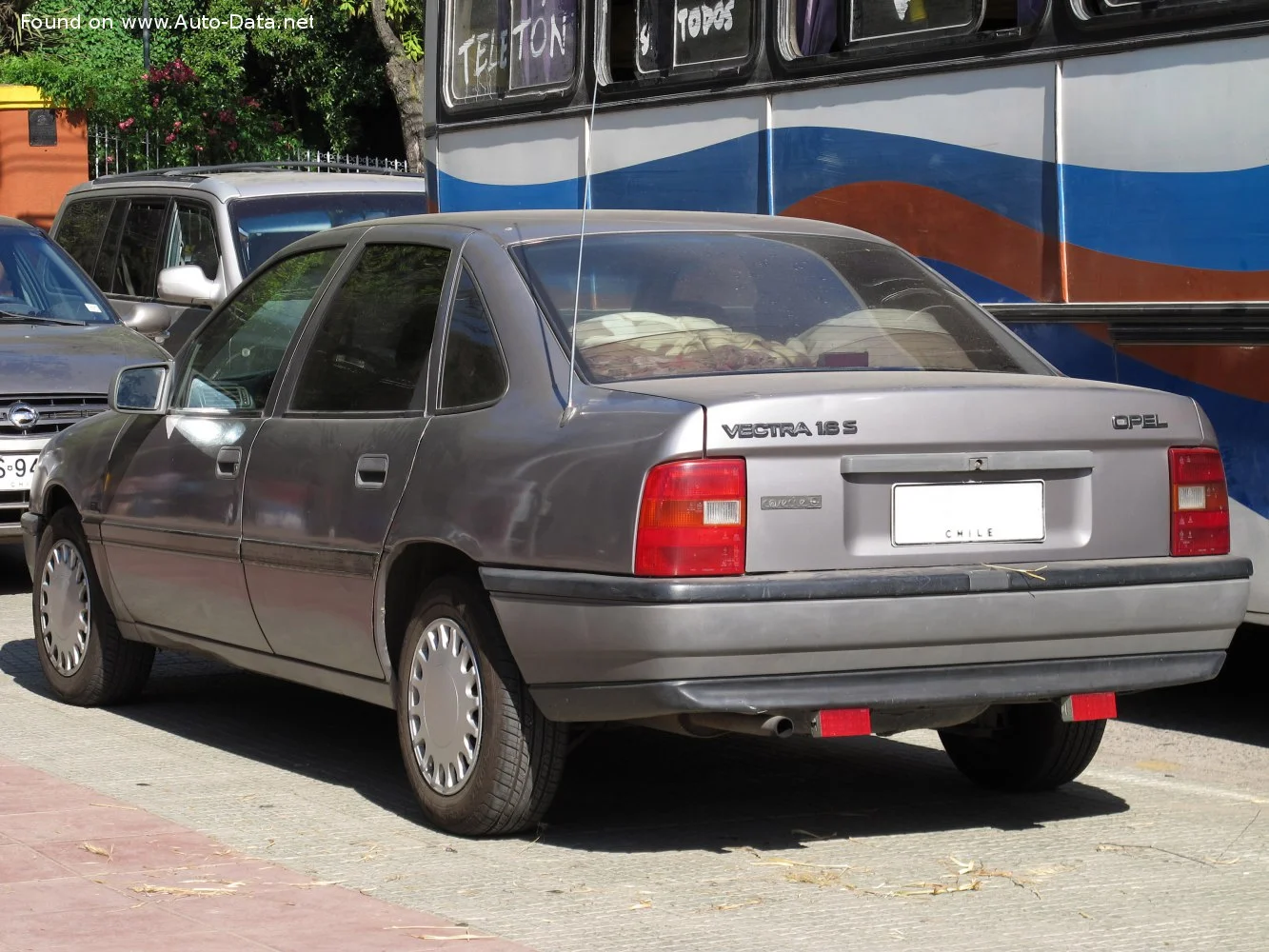 Opel Vectra 1.4 (75 Hp)1988 - 1992 thumbnail 12